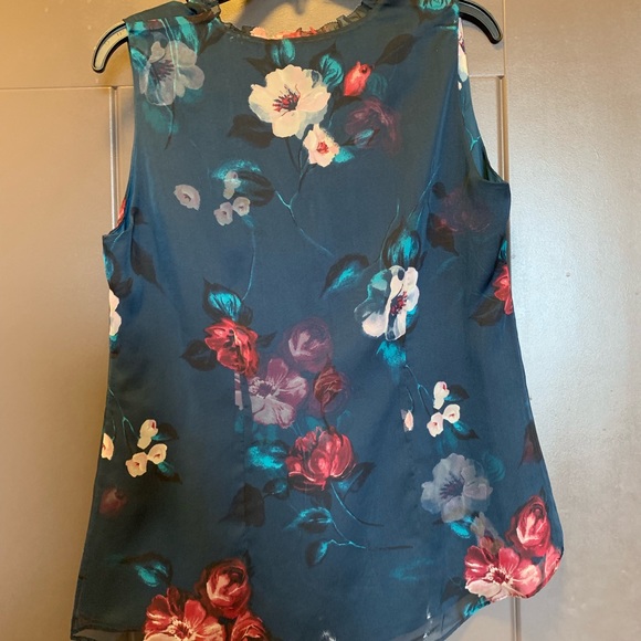 White House Black Market Size 4 Blouse - Picture 3 of 7